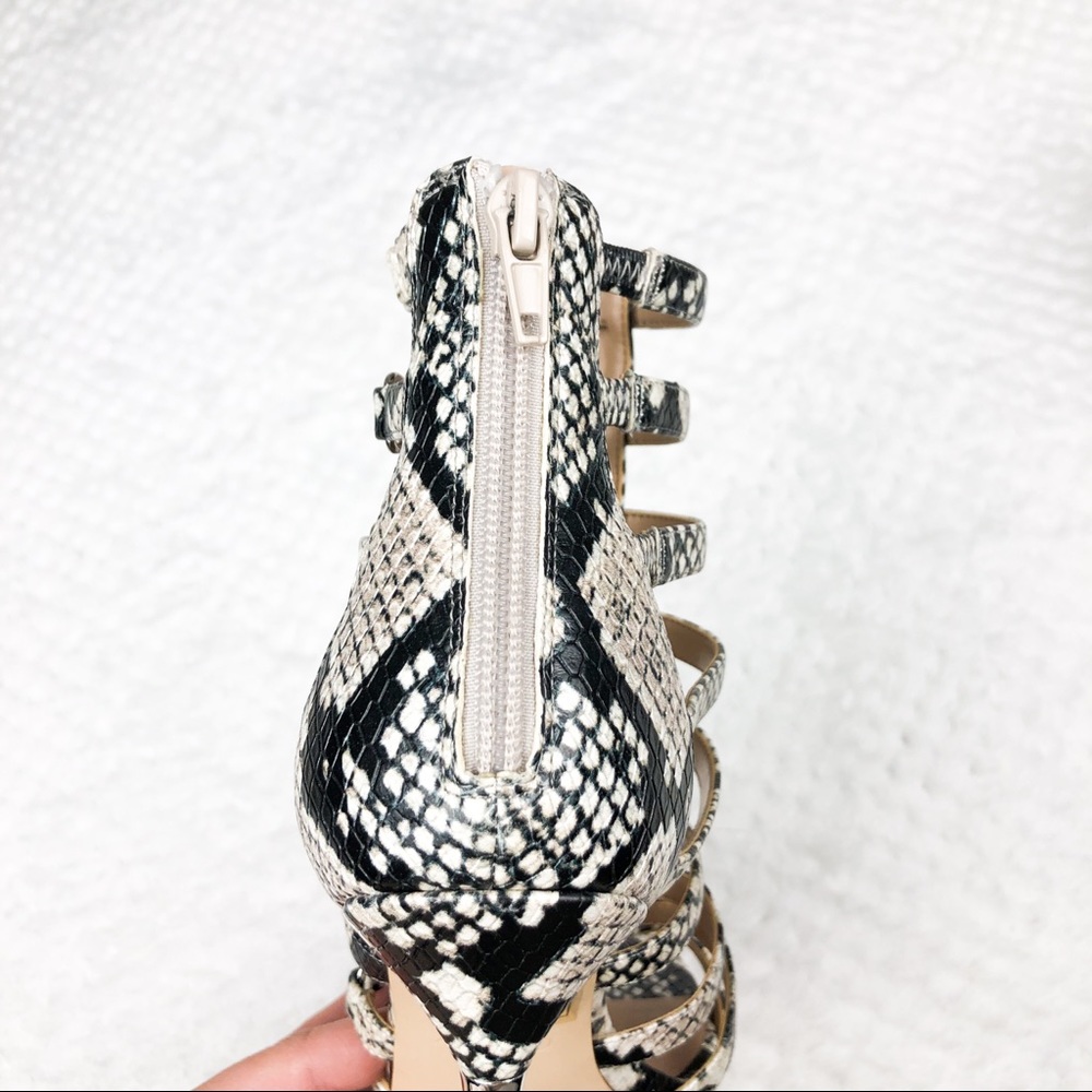 Snakeskin-pattern heels - Picture 8 of 8